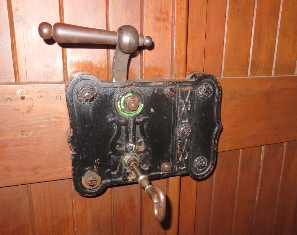 Hermannsburg church door lock